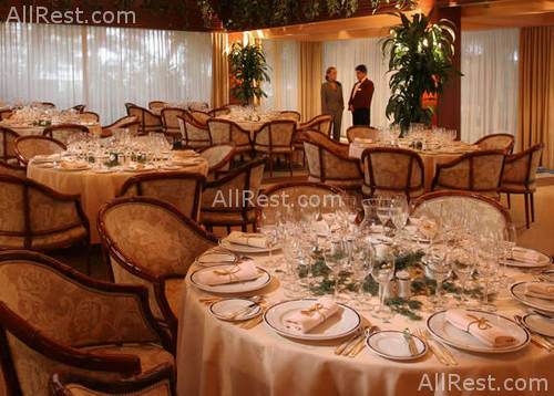Gran Melia Don Pepe 26